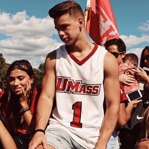 Meet your Posher, Jonathan